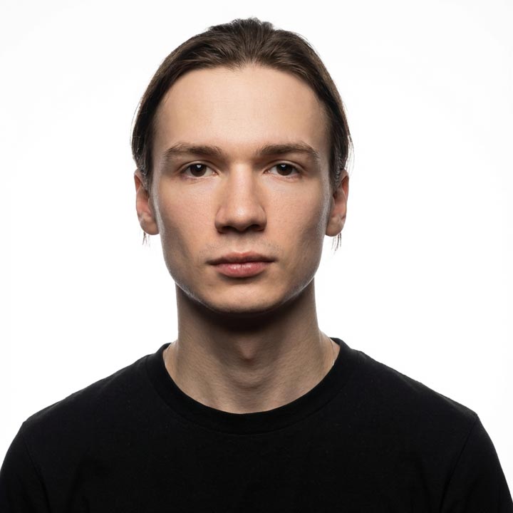 Илья Ворошилов