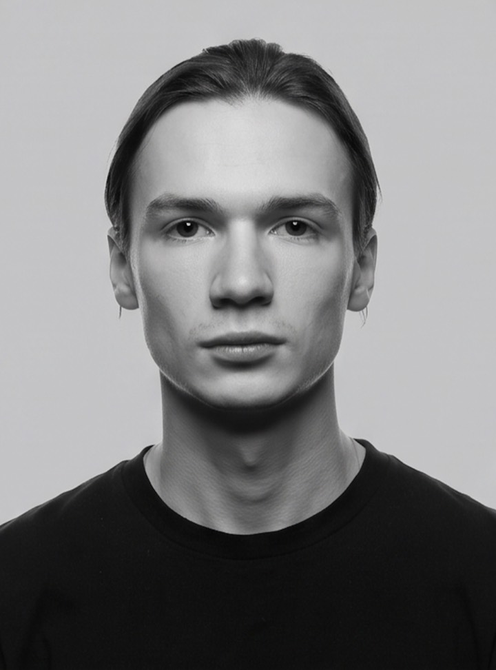 Илья Ворошилов